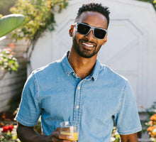 Load image into Gallery viewer, Peepers | Surf Check Sun (Gray Horn) Sunglasses
