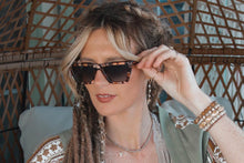 Load image into Gallery viewer, Peepers | Luna Sun (Sand Quartz) Sunglasses